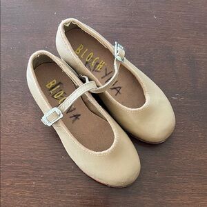 Bloch Tan Tap Shoes